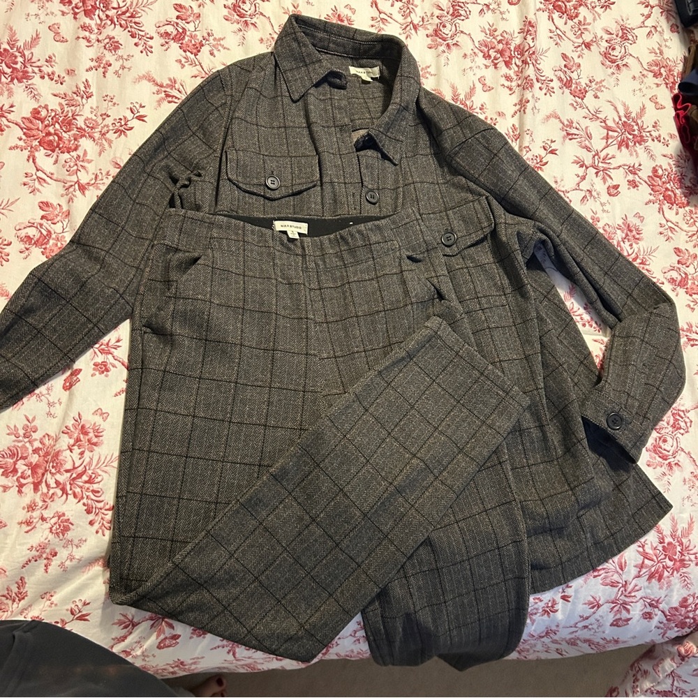 Gray Plaid Two-Piece Set - shacket & Pants